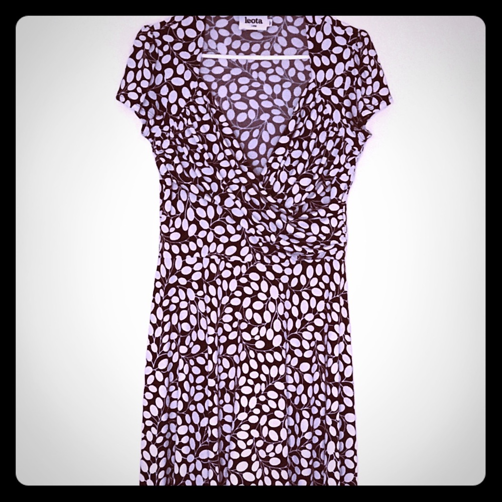 Retro-Inspired Sweetheart Neckline Dress